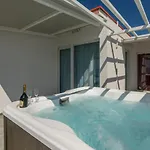 Apartment Seaside Penthouse With Hot Tub Sky Living *
